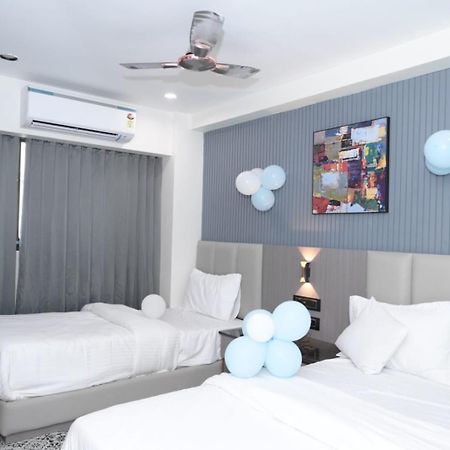 Hotel Dream Ahmedabad Eksteriør bilde